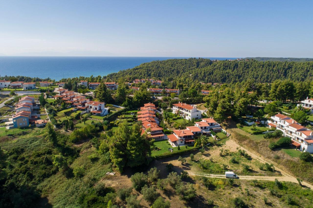 Vila Georgia Siviri Luaran gambar