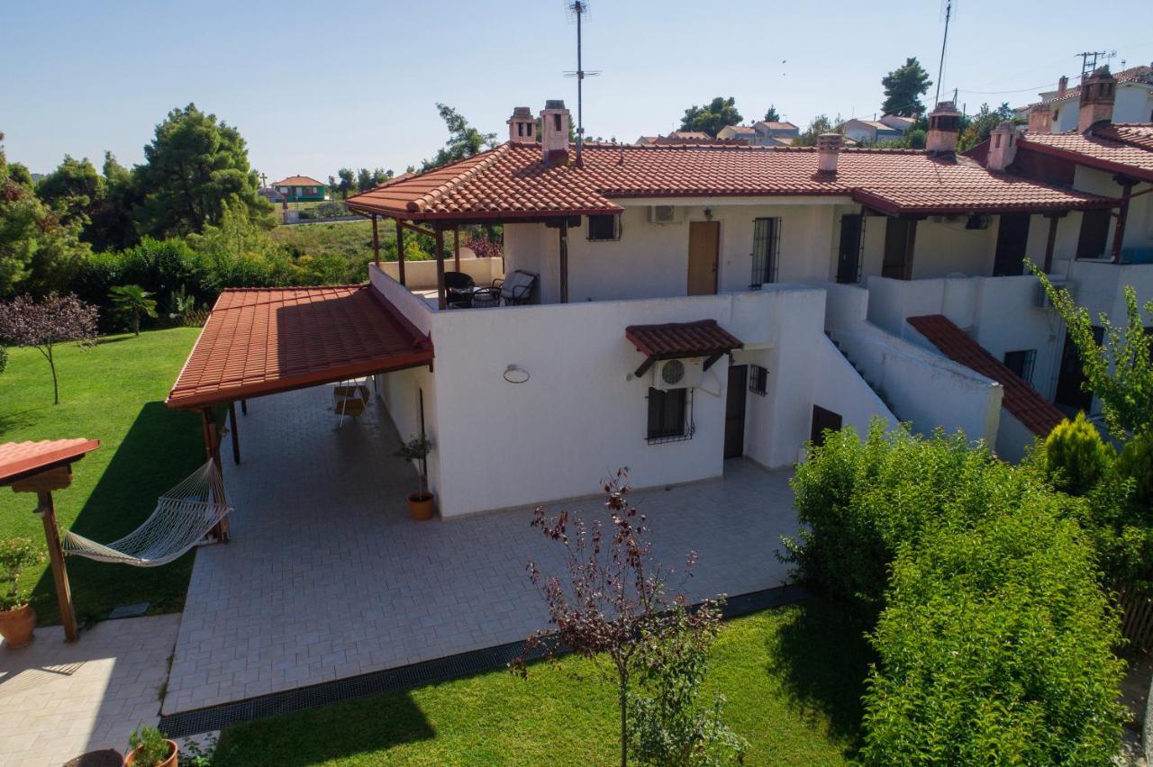 Vila Georgia Siviri Luaran gambar