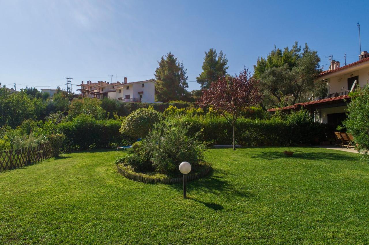 Vila Georgia Siviri Luaran gambar